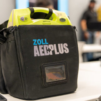 ZOLL AED Plus® Semiautomatic Package